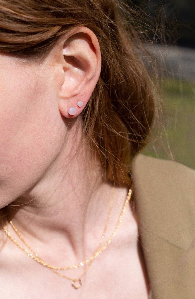 JUKSEREI DAWN EAR STUDS MINI Fabrik Onlineshop