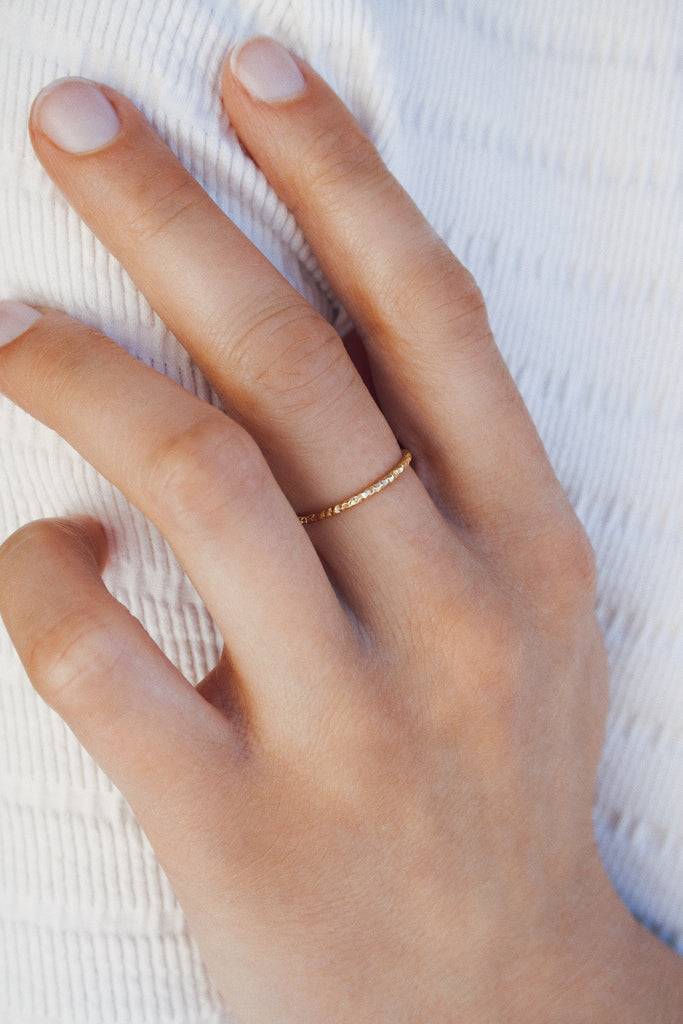 JUKSEREI SPARKLING RING Flash Sale