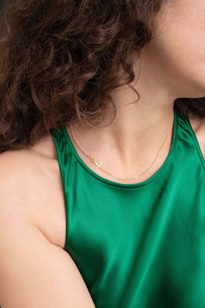 JUKSEREI LETTER NECKLACE Begrenzte Freigabe