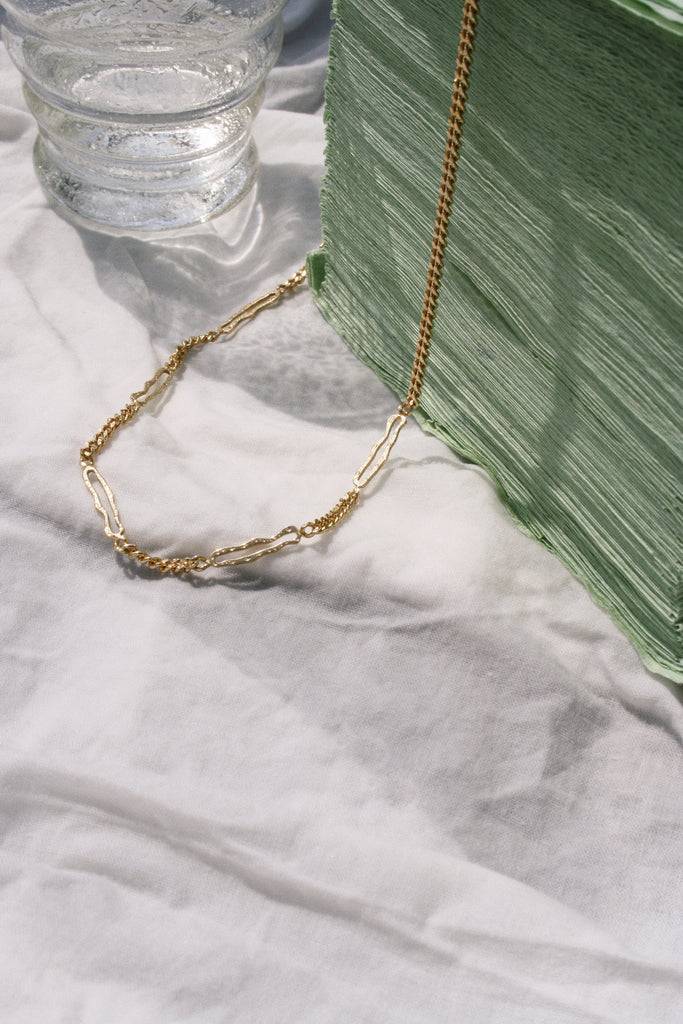 JUKSEREI ISLA NECKLACE Tiefpreis