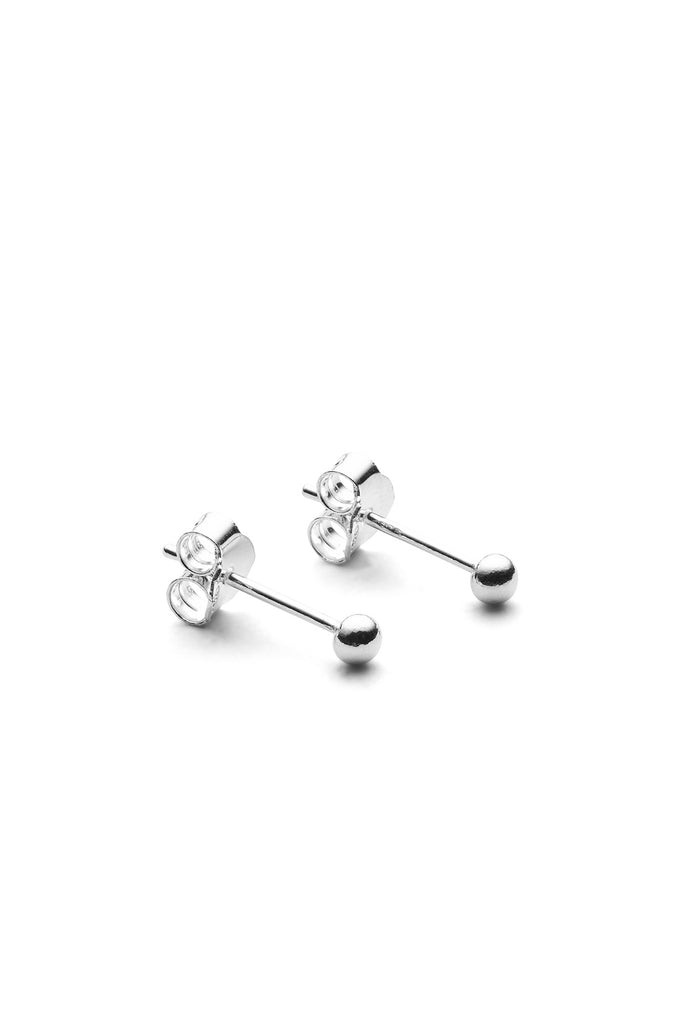 JUKSEREI SIGRID XS EAR STUDS Neueste Stile