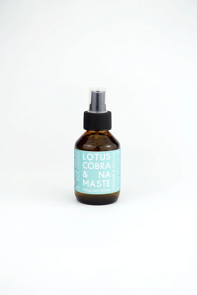 JUKSEREI COUDRE BERLIN · YOGA MAT SPRAY Fabrikverkauf