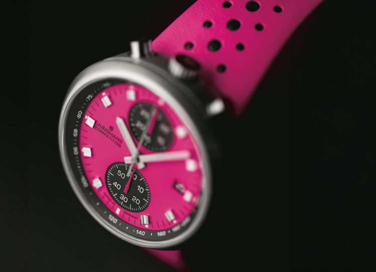 Junghans 1972 Competition PINK Edition Begrenzte Freigabe