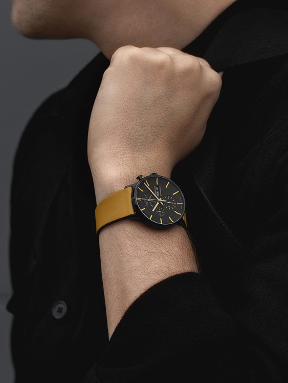 Junghans FORM A Chronoscope Super Sparpreis