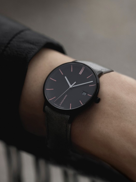 Junghans FORM Damen Sonderangebot der Fabrik