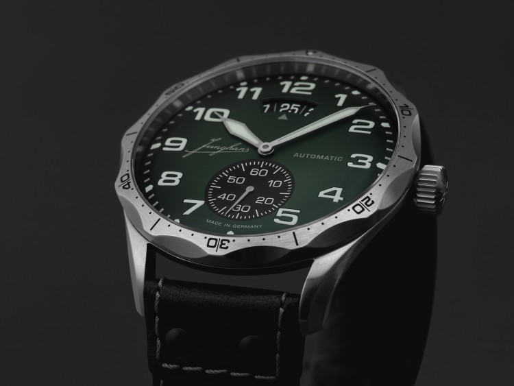 Junghans Pilot Automatic Tägliche Deals