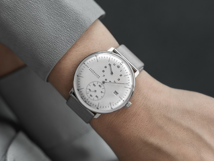 Junghans max bill Regulator Super Sparpreis