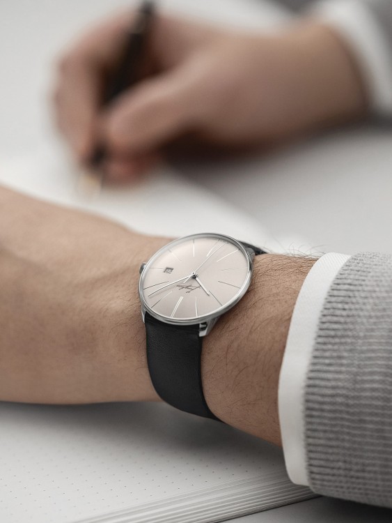 Junghans Meister fein Automatic Signatur Begrenztes Angebot