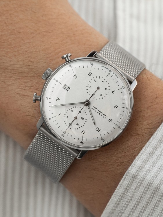 Junghans max bill Chronoscope Vierteljährliche Förderung