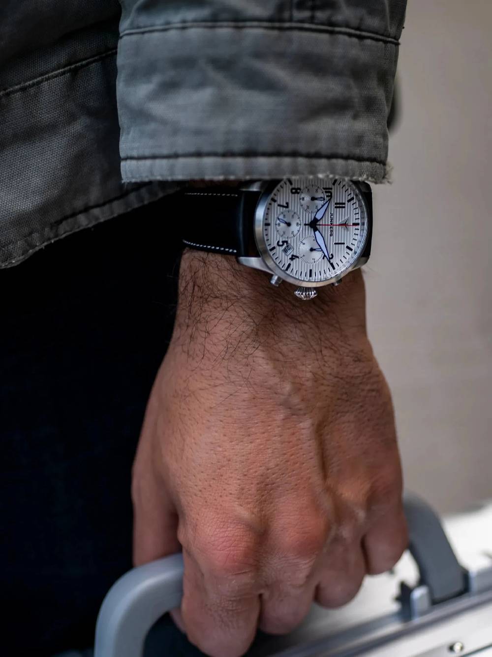 Junkers Flieger Chronograph Kostenloser Versand