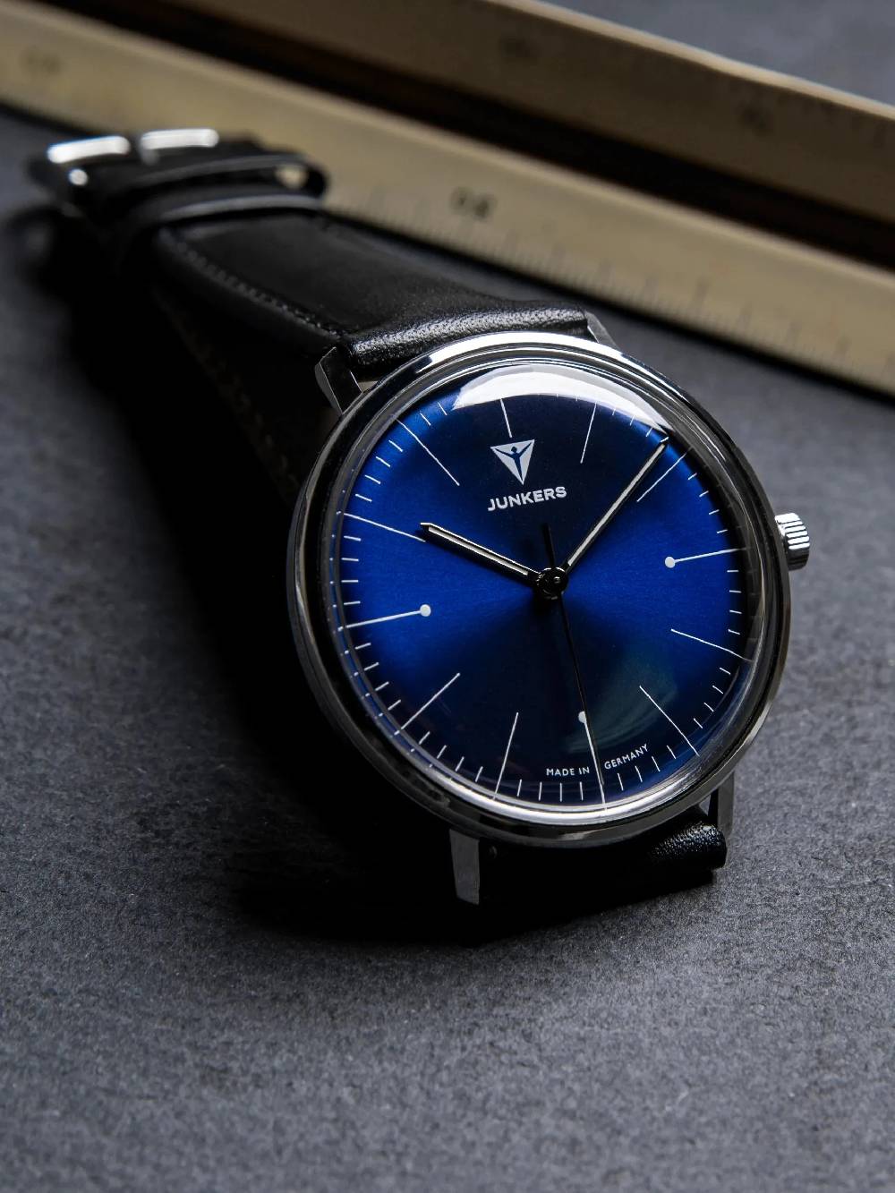 Junkers Bauhaus 40 Fabrik Onlineshop