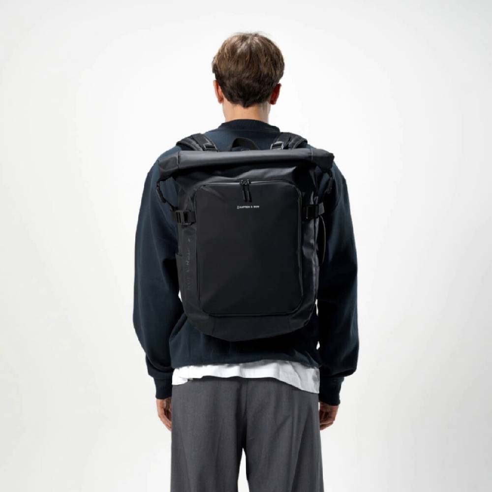 Kpten & Son Cabin Set Lisbon All Black Nur für heute