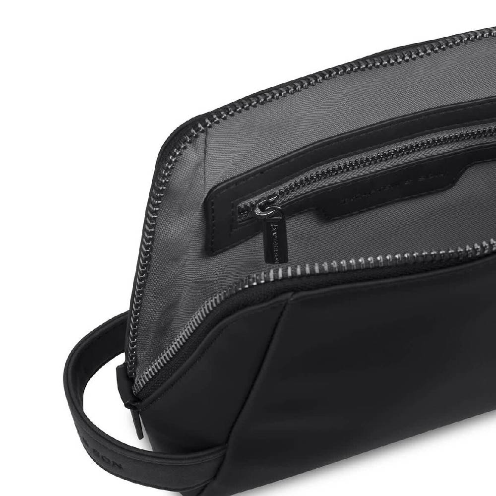 Kpten & Son Trevi All Black Speichern exportieren