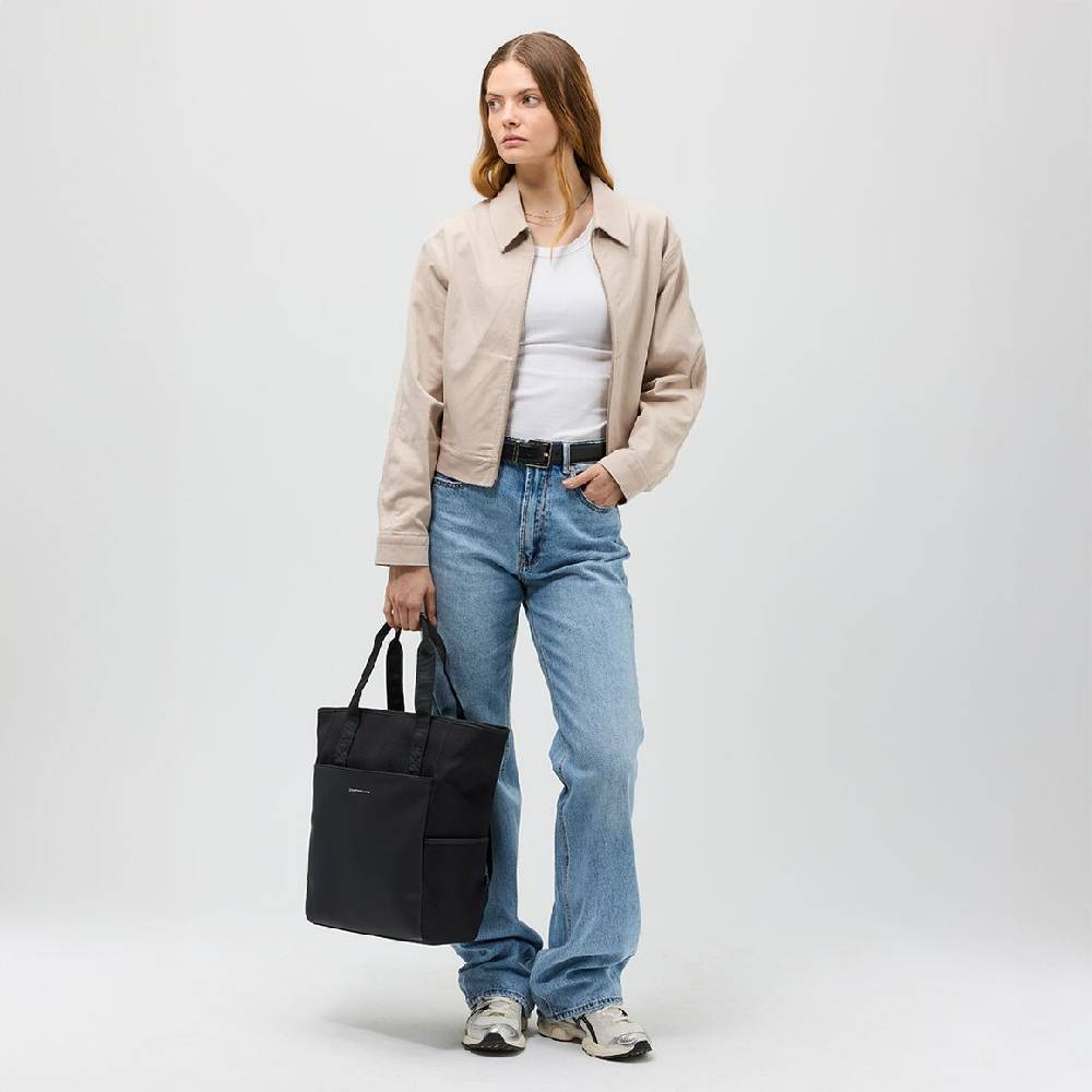 Kpten & Son Lindby All Black Hotsell