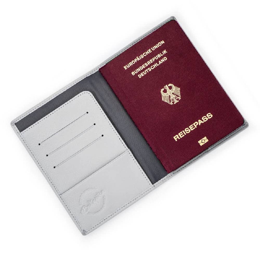Kpten & Son Passport Holder Heathrow Kostenlose Rückgabe