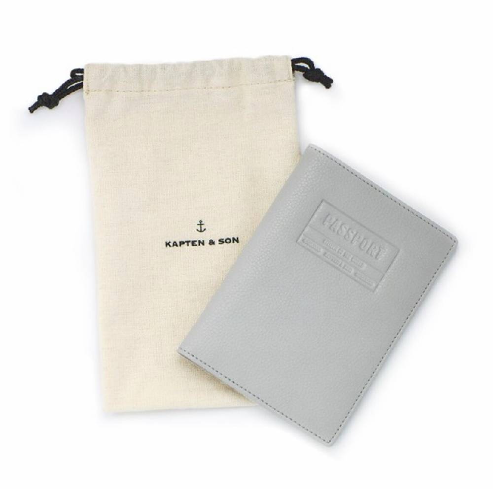 Kpten & Son Passport Holder Heathrow Kostenlose Rückgabe