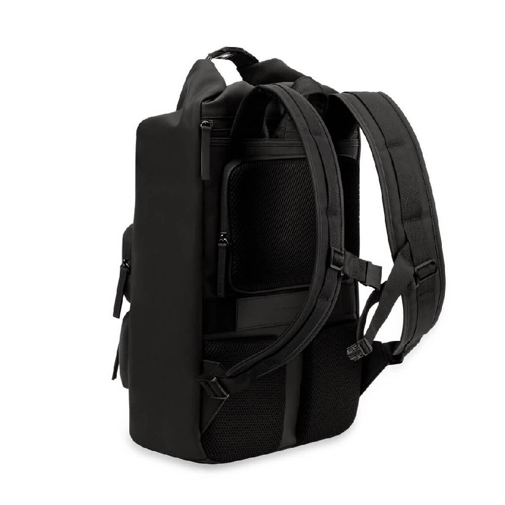 Kpten & Son Tonsberg All Black Flash Sale