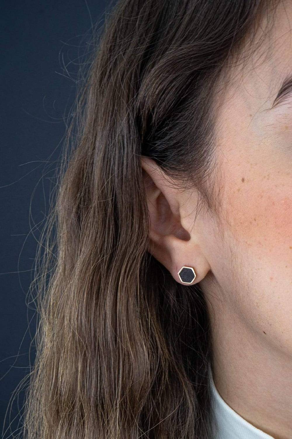 Kerbholz HEXA EARRING Walnuss Begrenzt auf 3 Tage