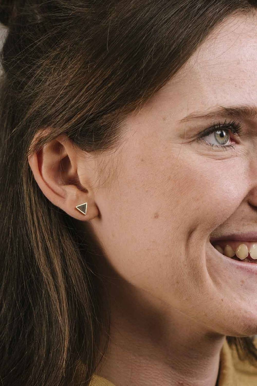 Kerbholz TRIANGLE EARRING Sandelholz zollfrei