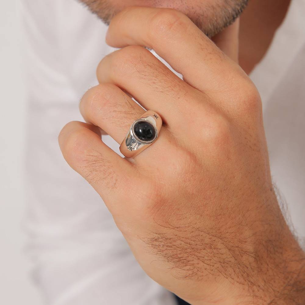 Kuzzoi Siegelring Oval | Onyx (Schwarz) Zeitlich begrenztes Angebot