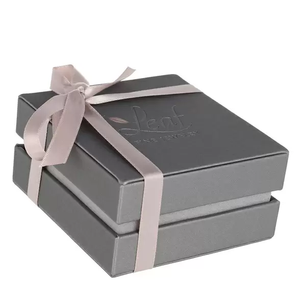 Leaf Jewelry Buchstabenketten, 14 K Weißgold mit Diamanten Zeitbegrenzte Promotion
