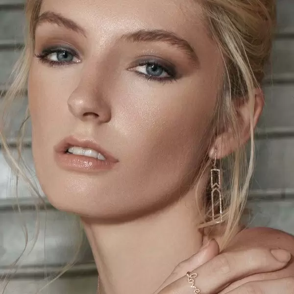 Leaf Jewelry Ohrringe Unique mit Diamanten, 18 K Weißgold Vierteljährliche Förderung