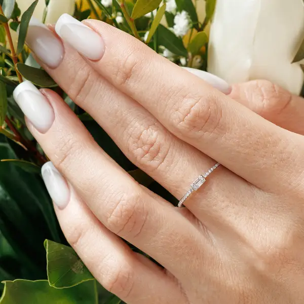 Leaf Jewelry Ring mit Diamanten, Tiny Baguette, 14K Rosegold Black Friday
