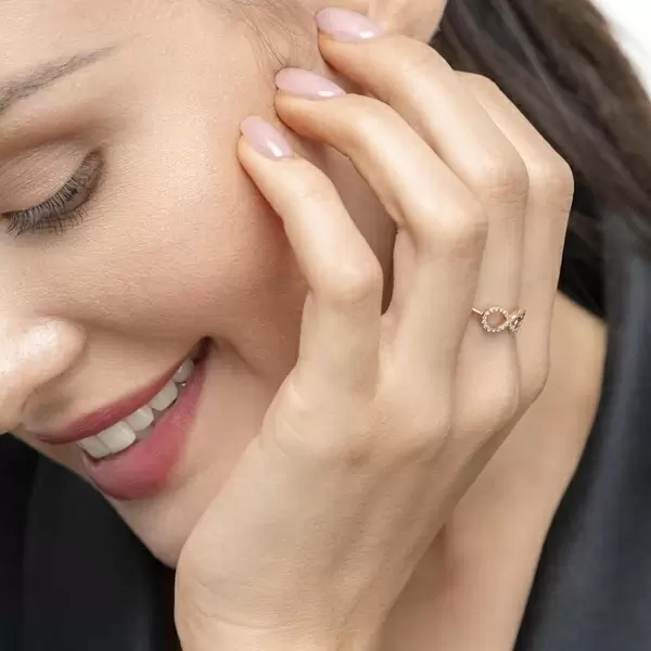 Leaf Jewelry Infinityring mit Diamanten, 18 K Rosegold Black Friday