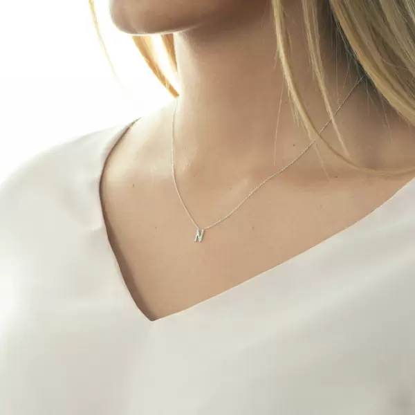 Leaf Jewelry Halskette Letter "N", 14 K Weißgold mit Diamanten Wochenangebot