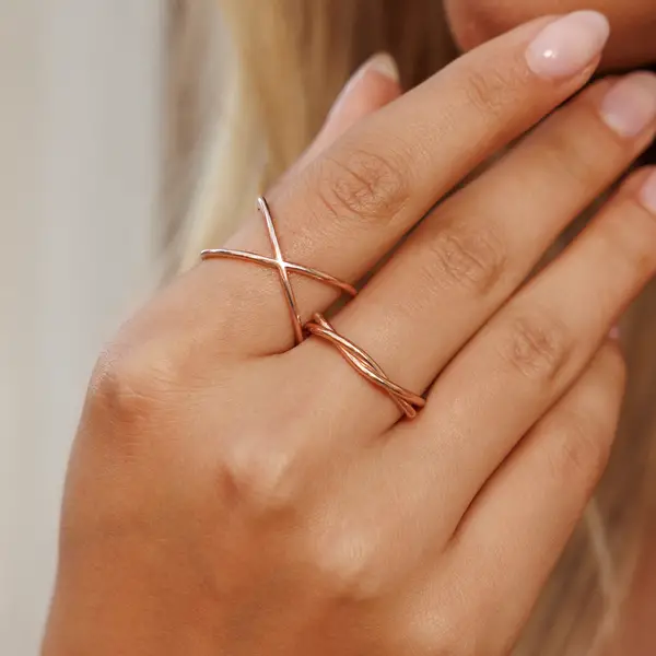 Leaf Jewelry Ring X Cross, 18 K Gelbgold vergoldet, Größe 54 im Angebot
