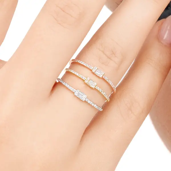 Leaf Jewelry Ring mit Diamanten, Tiny Baguette, 14K Weißgold Exklusivangebot