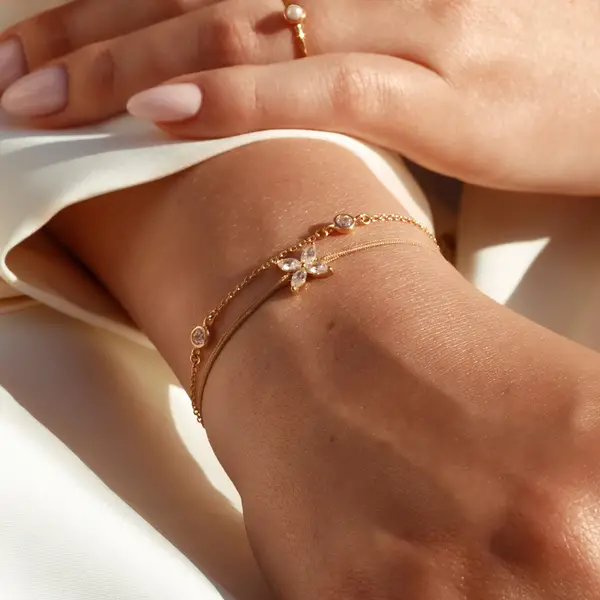 Leaf Jewelry Glücksbändchen Leaf Flower, 18 K Rosegold vergoldet, Beige Riesige Rabatte