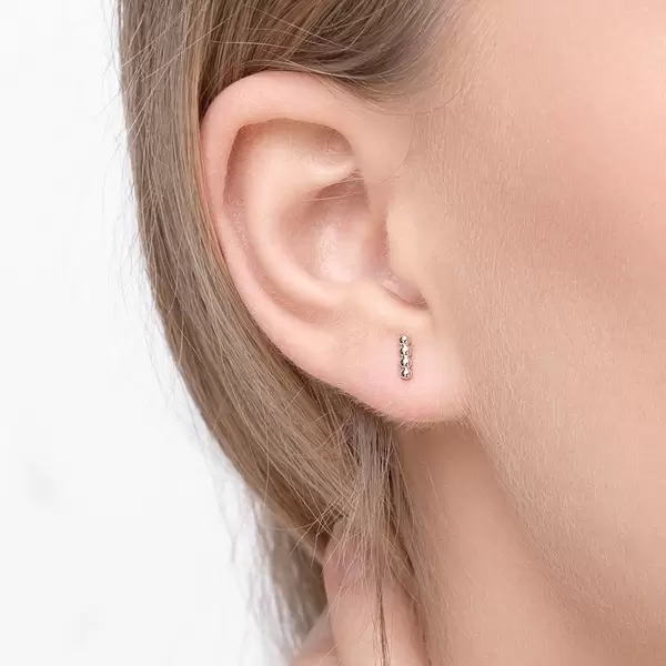Leaf Jewelry Ohrstecker 4 Kugel, 14K Weißgold Vierteljährliche Förderung