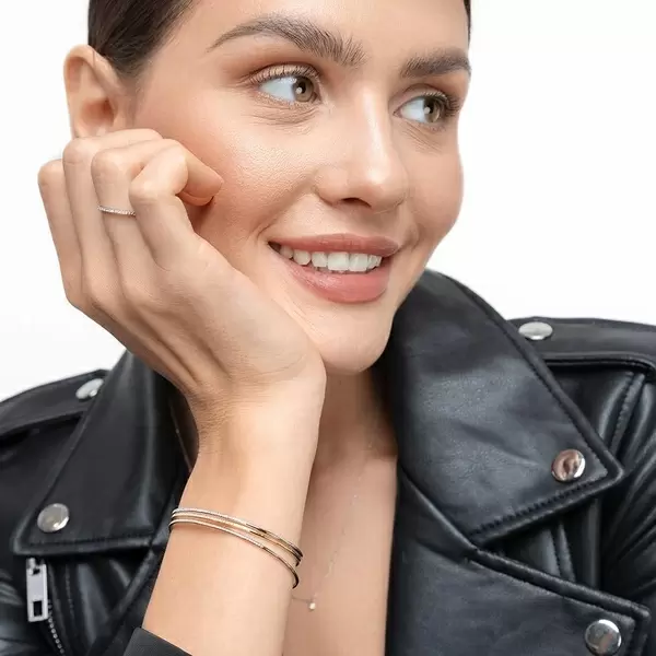 Leaf Jewelry Armreif Circle mit Diamanten, 18 K Rosegold Neueste Stile