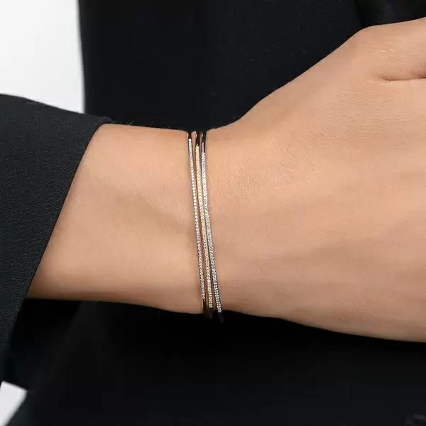 Leaf Jewelry Armreif Circle mit Diamanten, 18 K Rosegold Neueste Stile