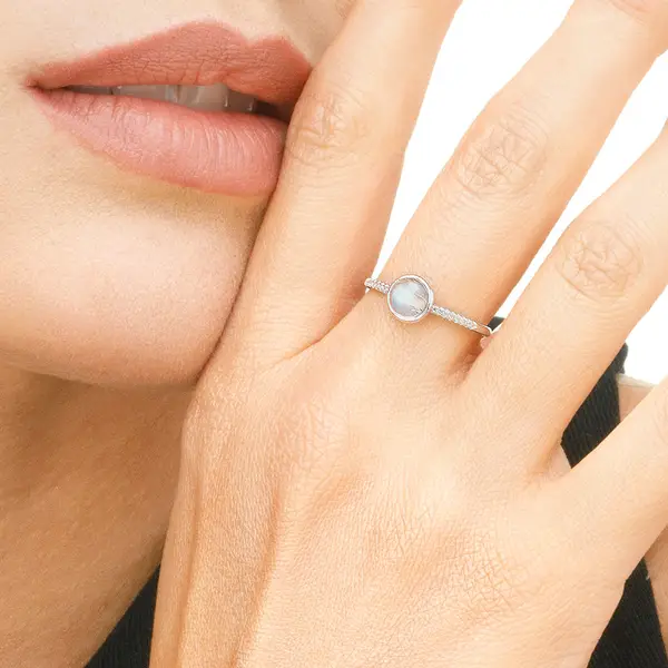 Leaf Jewelry Ring Labradorit mit Diamanten, 14K Weißgold Sonderangebot