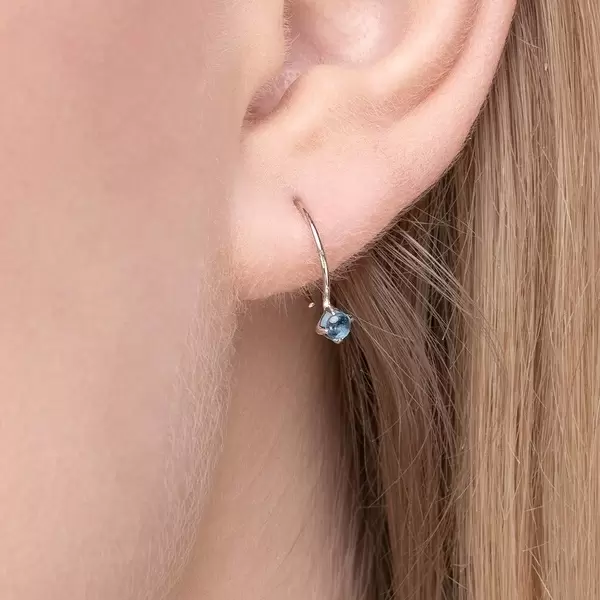 Leaf Jewelry Ohrringe Cabochon, Blaue Topas, 14 K Weißgold Black Friday