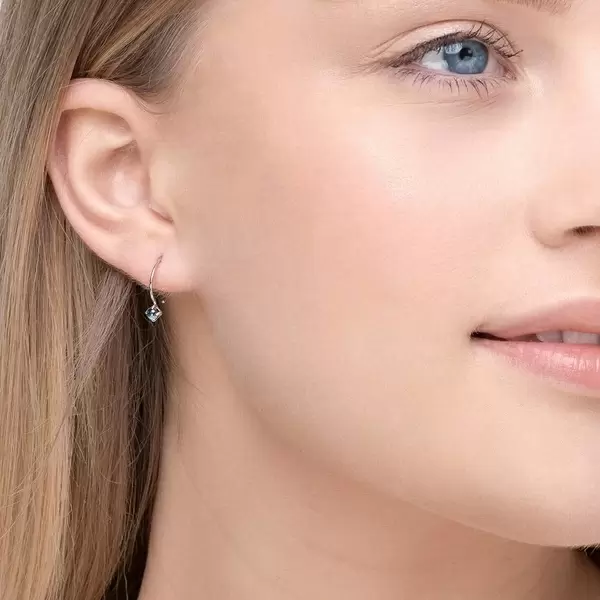 Leaf Jewelry Ohrringe Cabochon, Blaue Topas, 14 K Weißgold Black Friday