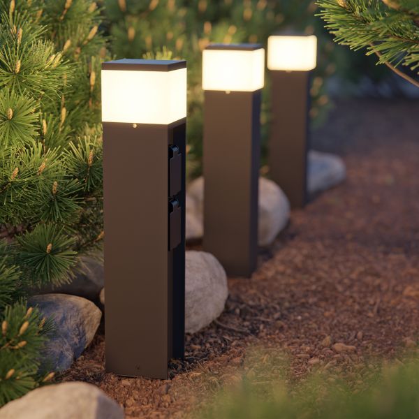 Pollerleuchte POMI mit Erdspieß für außen, Smart Home, 2 Steckdosen (Mit Kabel, Farbe, Leuchtmittel wählbar) (Farbe, Mit Kabel, Leuchtmittel wählbar) Black Friday