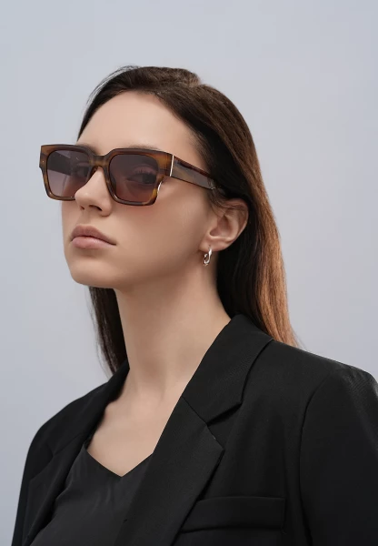 Leslii Sonnenbrille Retro Look Damen Sunglasses Designerbrille in Braun Nur für heute