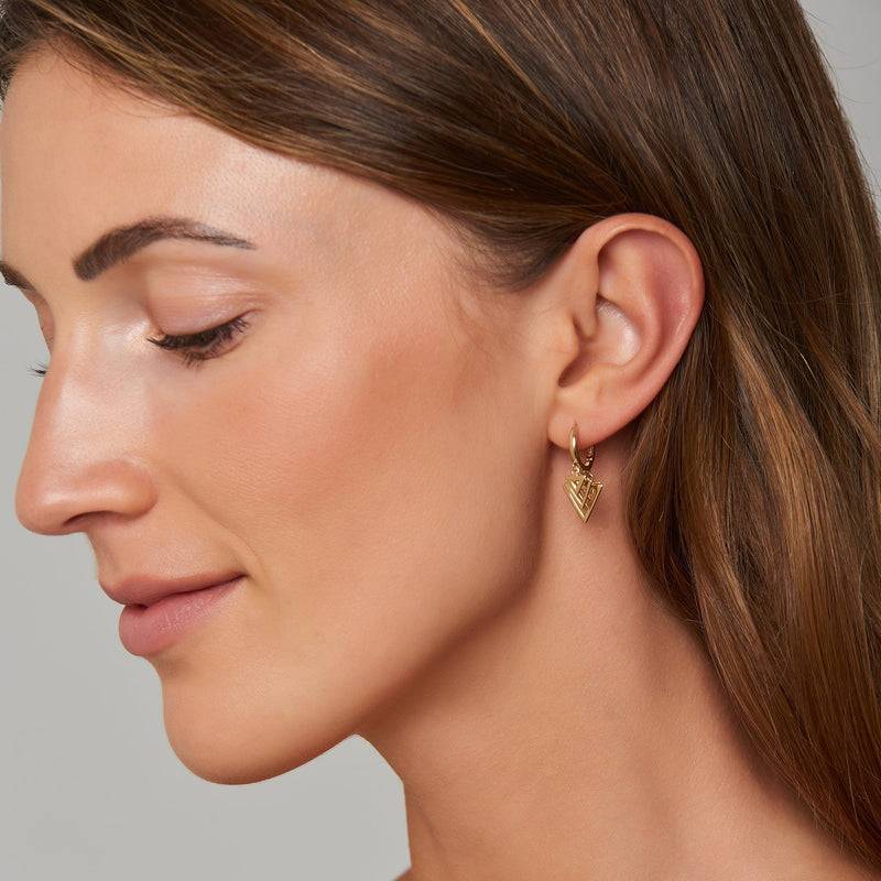 Mosuo Jewellery Dreieck Charm Creolen Zeitbegrenzte Promotion
