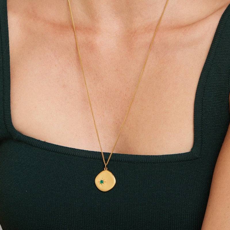 Mosuo Jewellery Geburtsstein Halskette Mai - Vermeil & Grüner Onyx Online