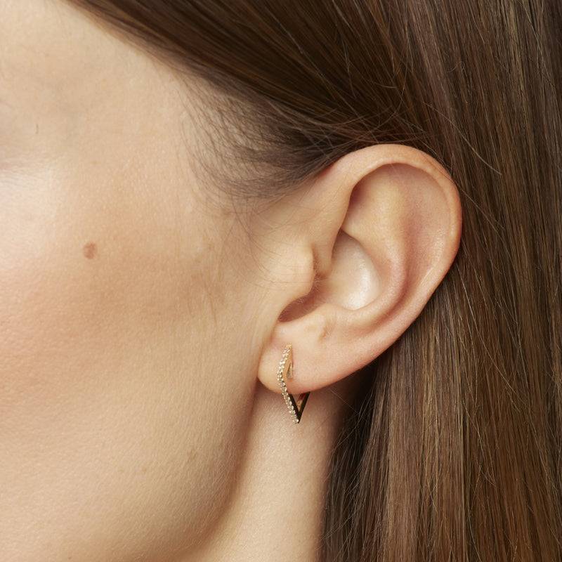 Mosuo Jewellery Eckige Diamant Creolen Lagerräumung