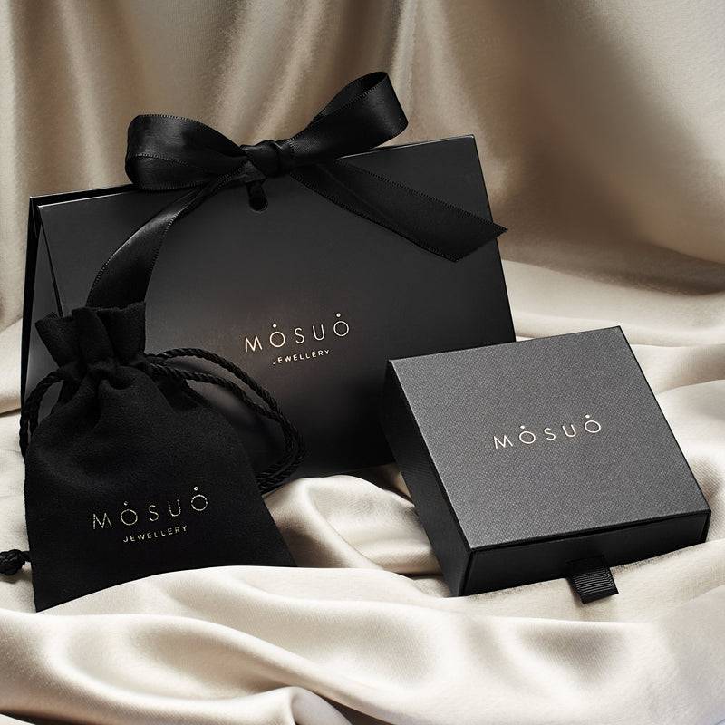 Mosuo Jewellery Diamant Buchstaben Halskette “O” - Vermeil Im Verkauf