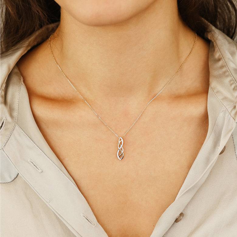 Nana Kay Echtgold Collier Enlacer Lagerräumung