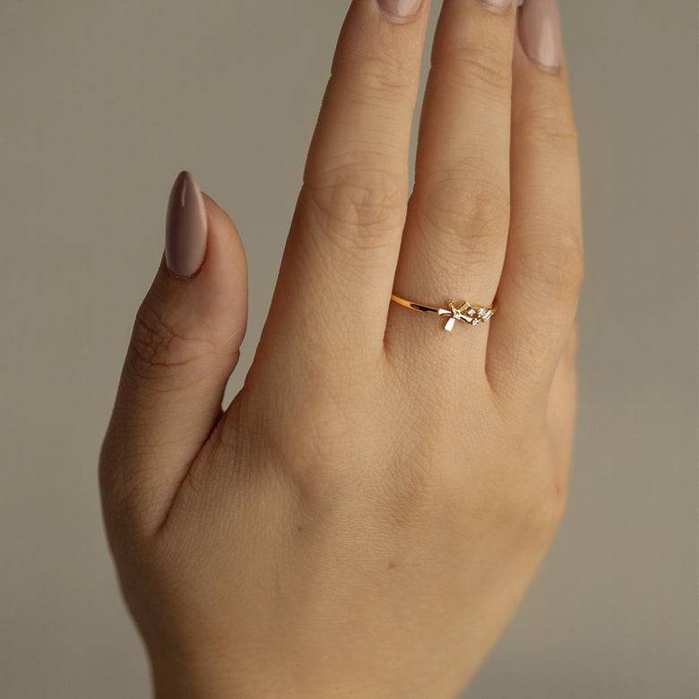 Nana Kay Echtgold Ring Fleur Versandkostenfrei