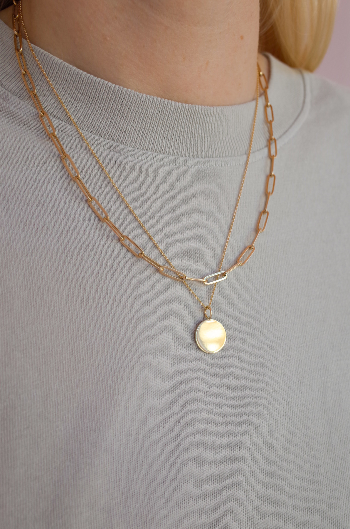 Nina Kastens Gold Plate Black Friday