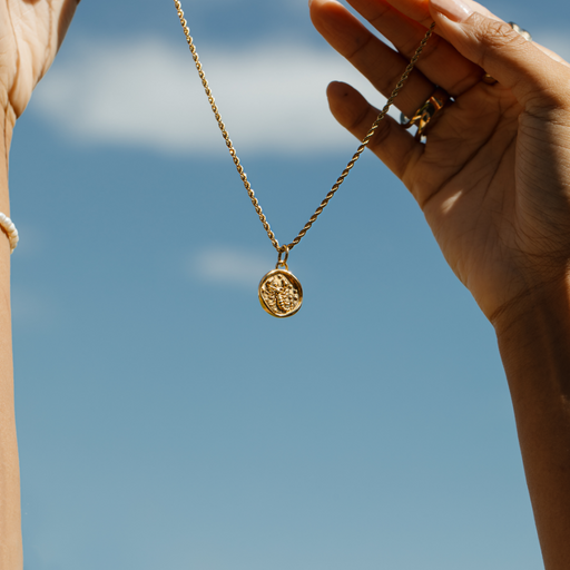 Paul Hewitt Scorpio Charm Gold zollfrei