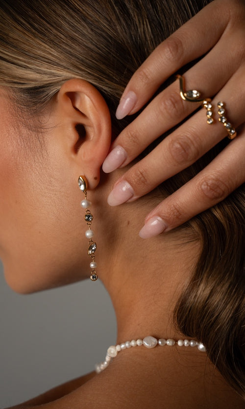 Paul Valentine Adorn Earrings Riesige Ersparnisse