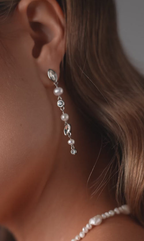 Paul Valentine Adorn Earrings Super Sparpreis